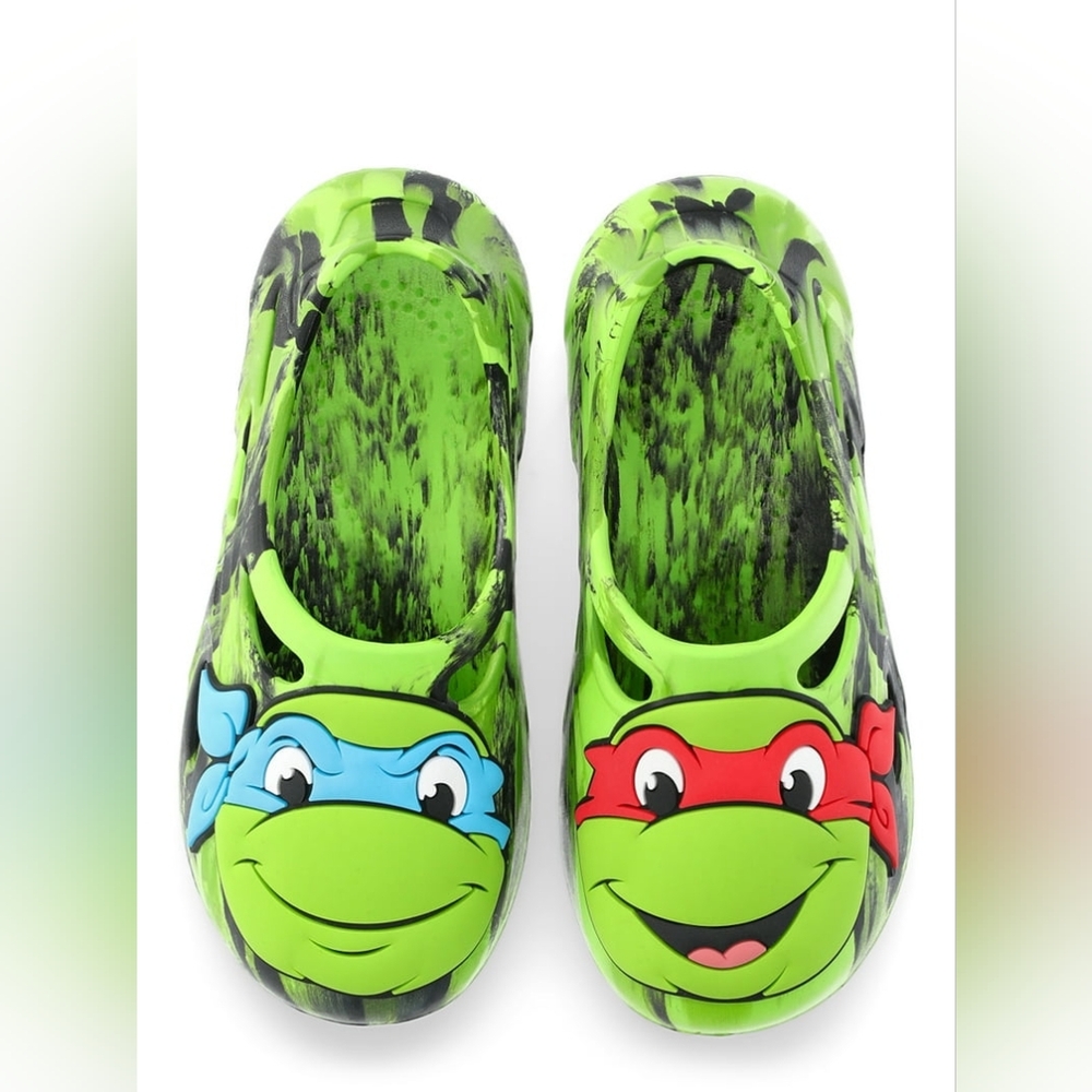 🫟NWT Teenage Mutant Ninja Turtles Water Shoes
